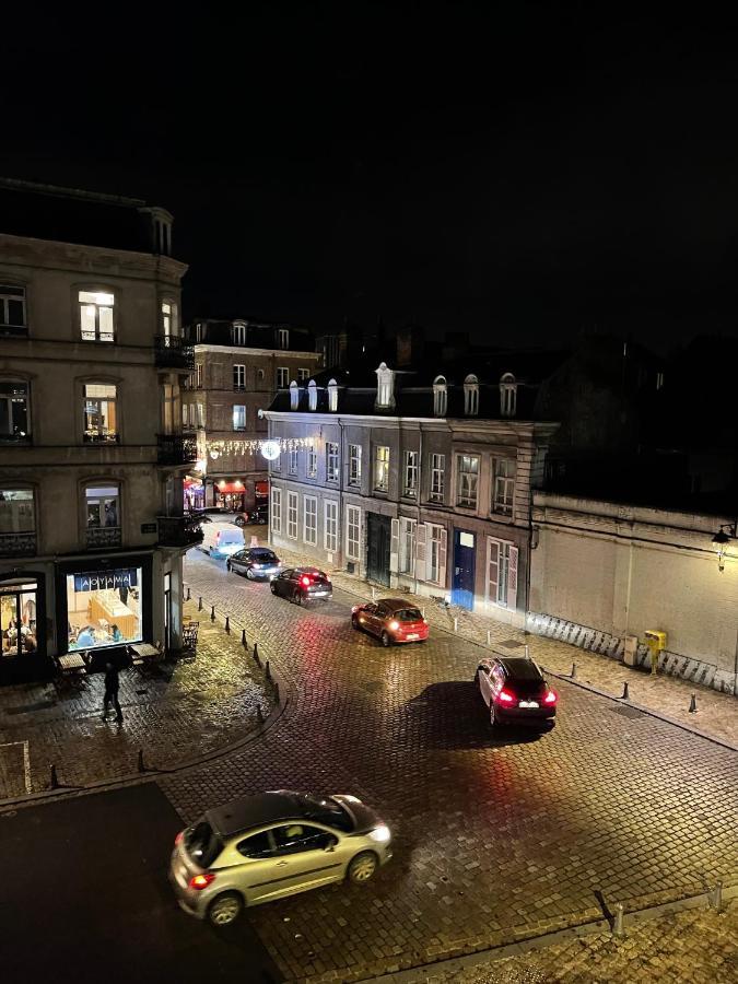 ليل La Petite Place De La Porte De Gand المظهر الخارجي الصورة